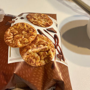 Meet your Posher, Malinda